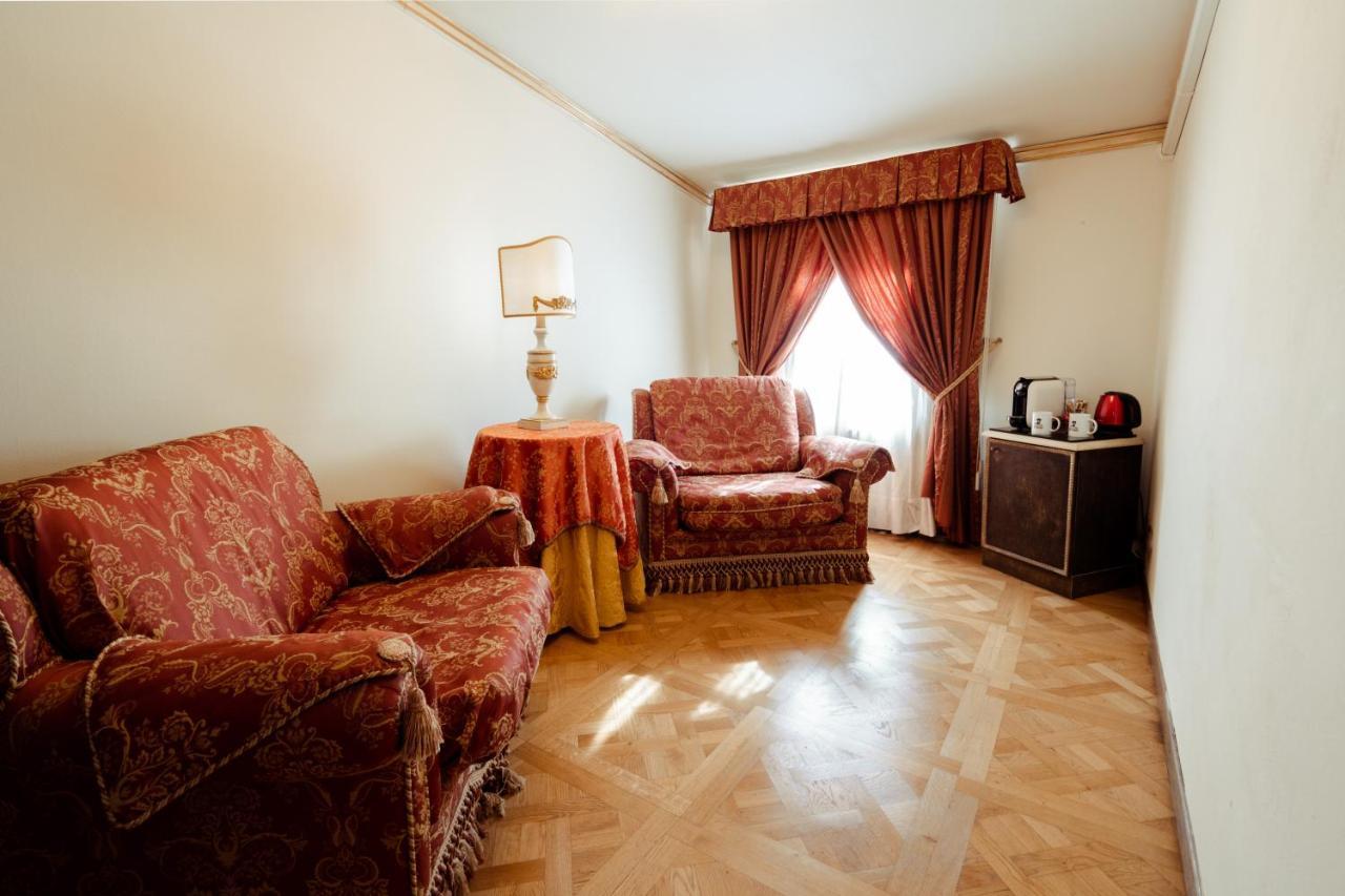 Junior Suite Balcony
