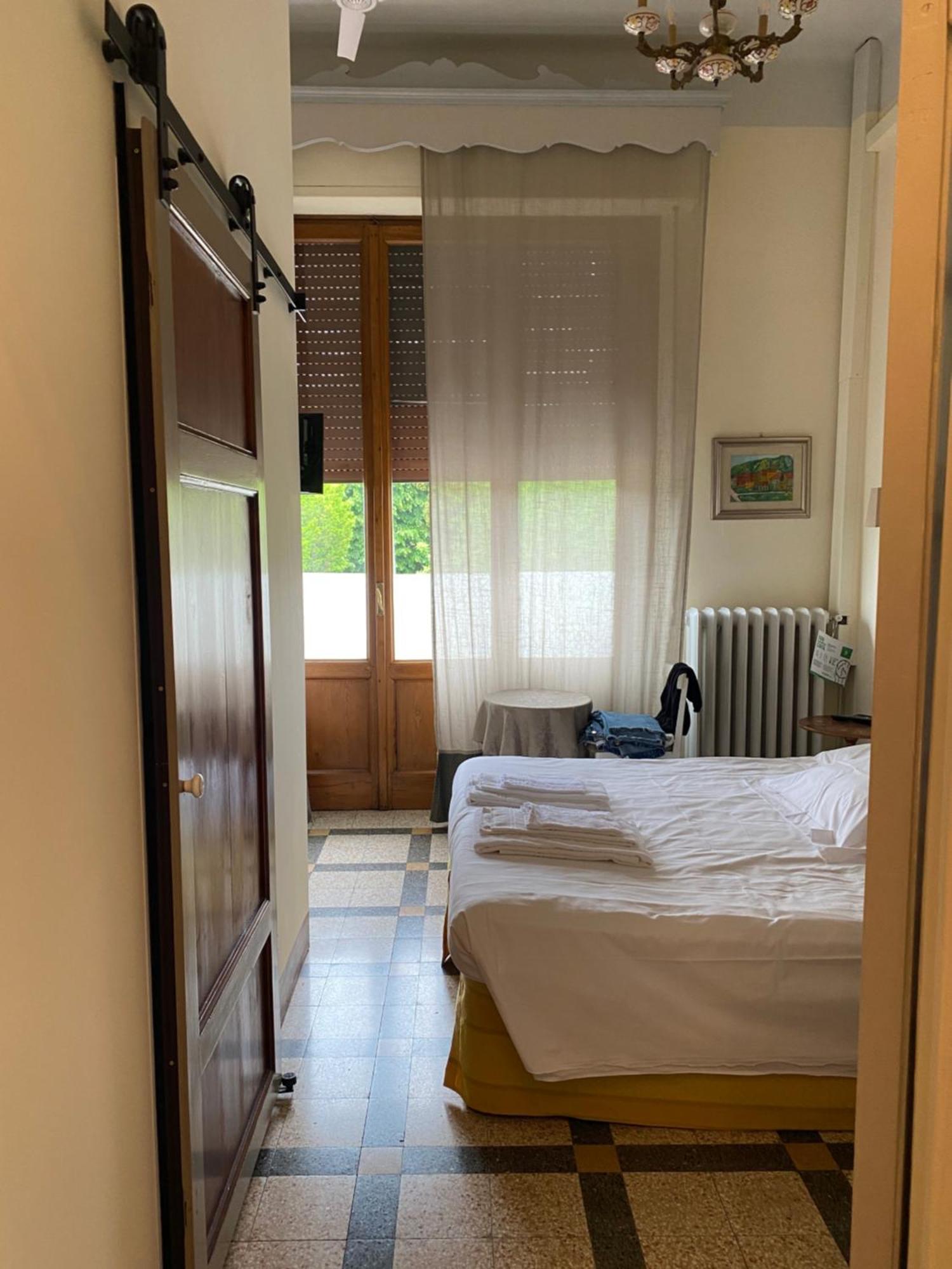 Zaira Small Double Room