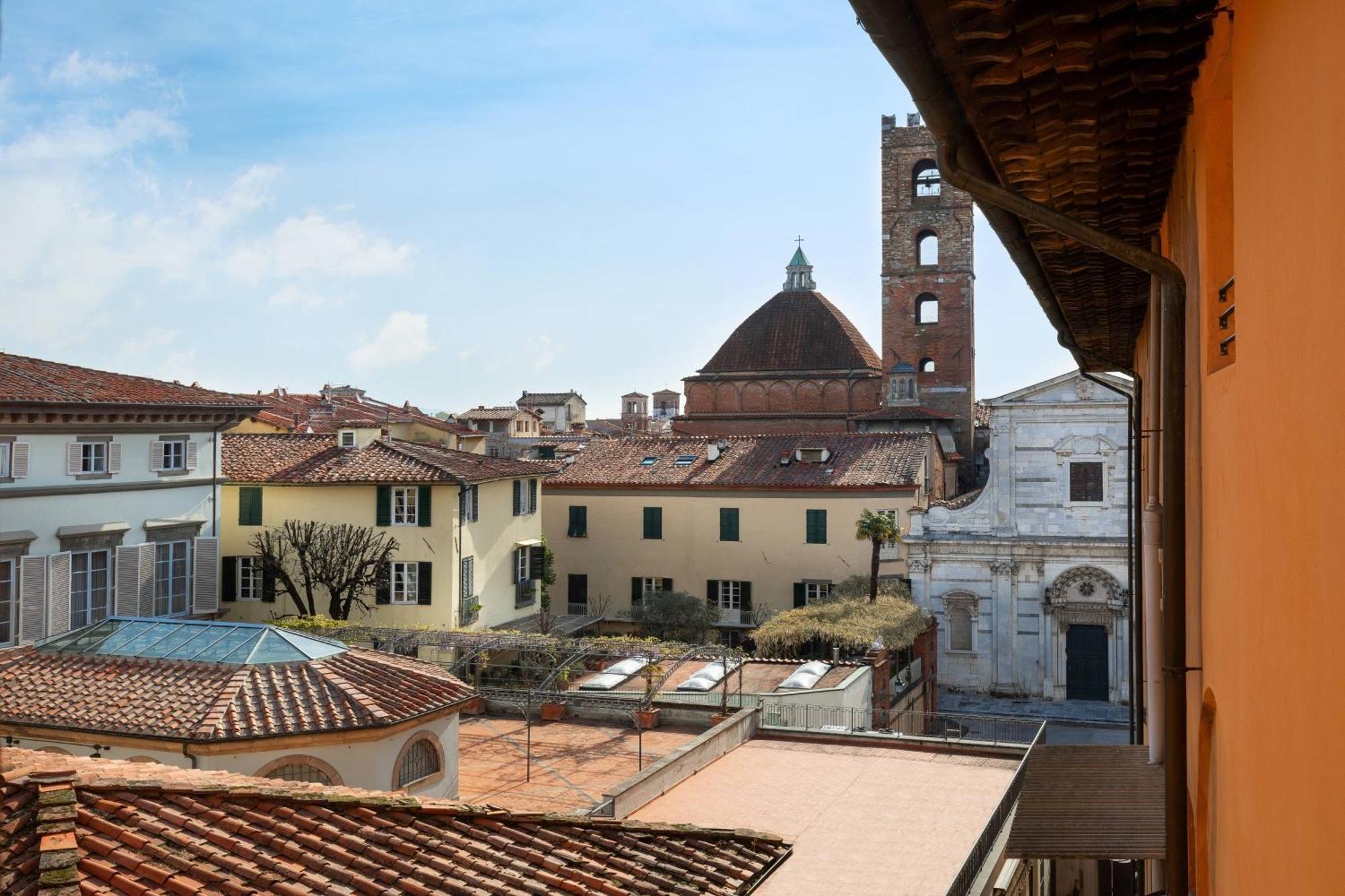 Camera Vivace con 1 Letto King-Size e Vista Città