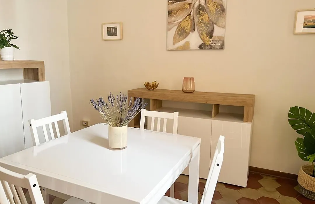 Civico 41 Lucca City Center Apartment-1