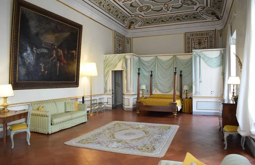Palazzo Tucci Residenza d'epoca-1