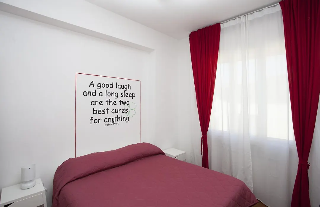 B&B Cento Passi Dalle Mura-1