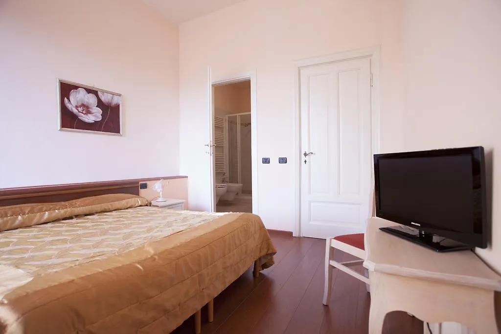 Liberty Guesthouse-1