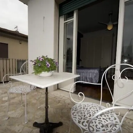 B&B Lucca Porta Sant'Anna-3